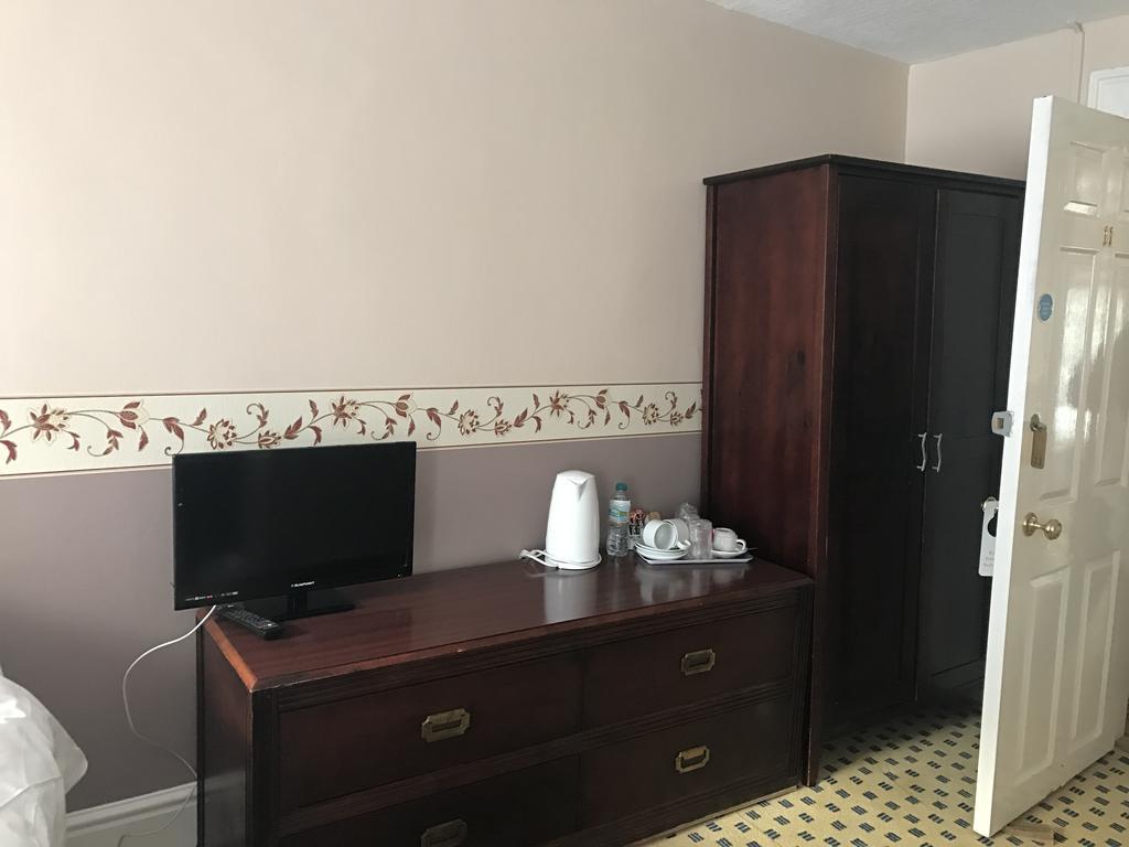 Crown Hotel Pwllheli Zewnętrze zdjęcie