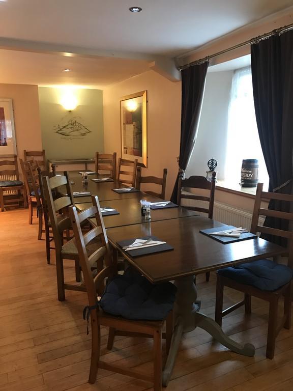 Crown Hotel Pwllheli Zewnętrze zdjęcie