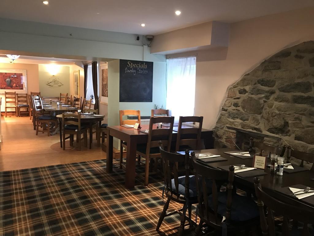 Crown Hotel Pwllheli Zewnętrze zdjęcie