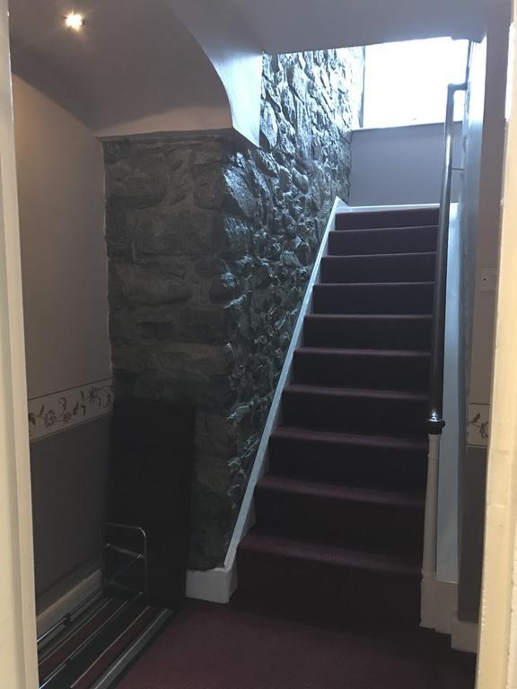 Crown Hotel Pwllheli Zewnętrze zdjęcie