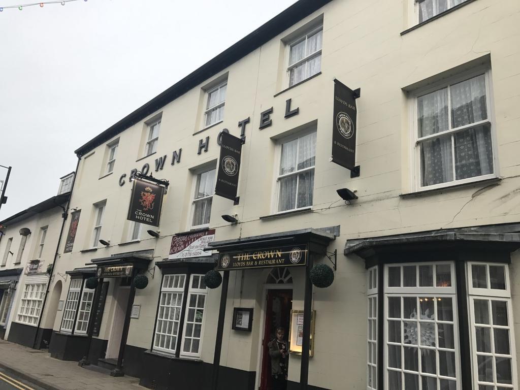 Crown Hotel Pwllheli Zewnętrze zdjęcie
