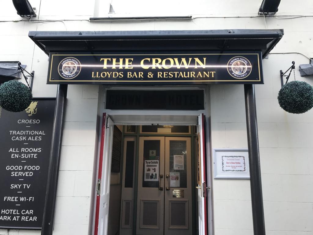 Crown Hotel Pwllheli Zewnętrze zdjęcie